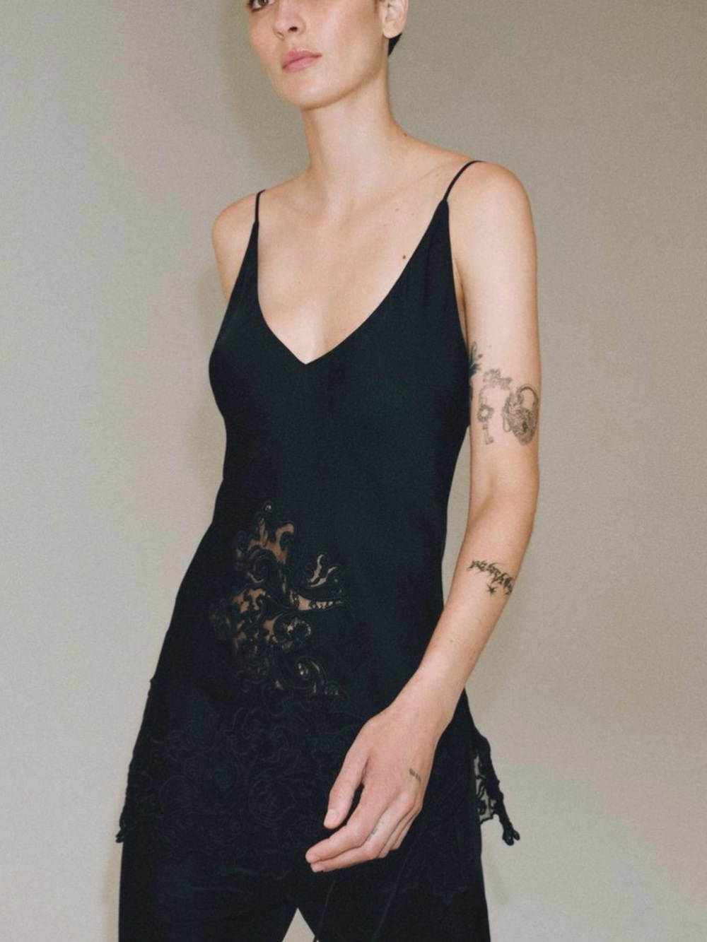 🔥🔥Zara Black Lace-Trim Slip Top